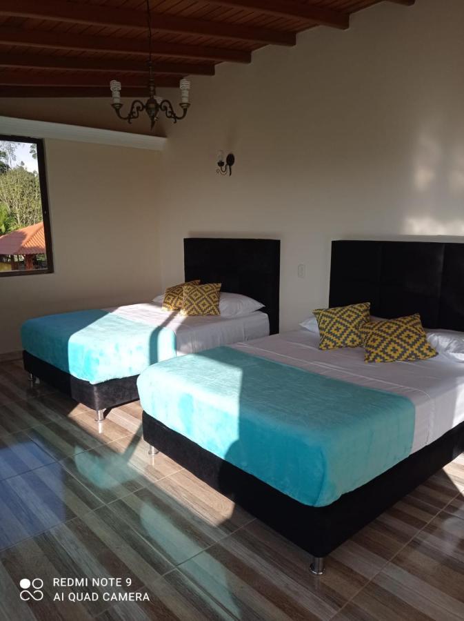 Hotel Casa Confort Santa Rosa de Cabal Buitenkant foto
