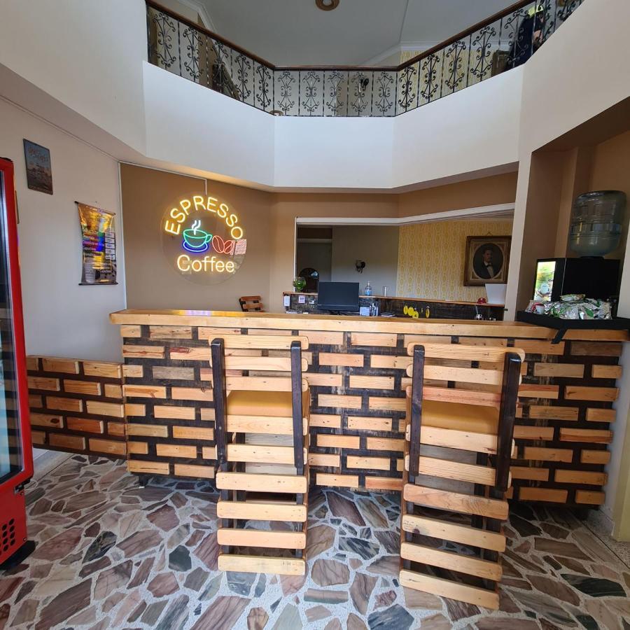Hotel Casa Confort Santa Rosa de Cabal Buitenkant foto