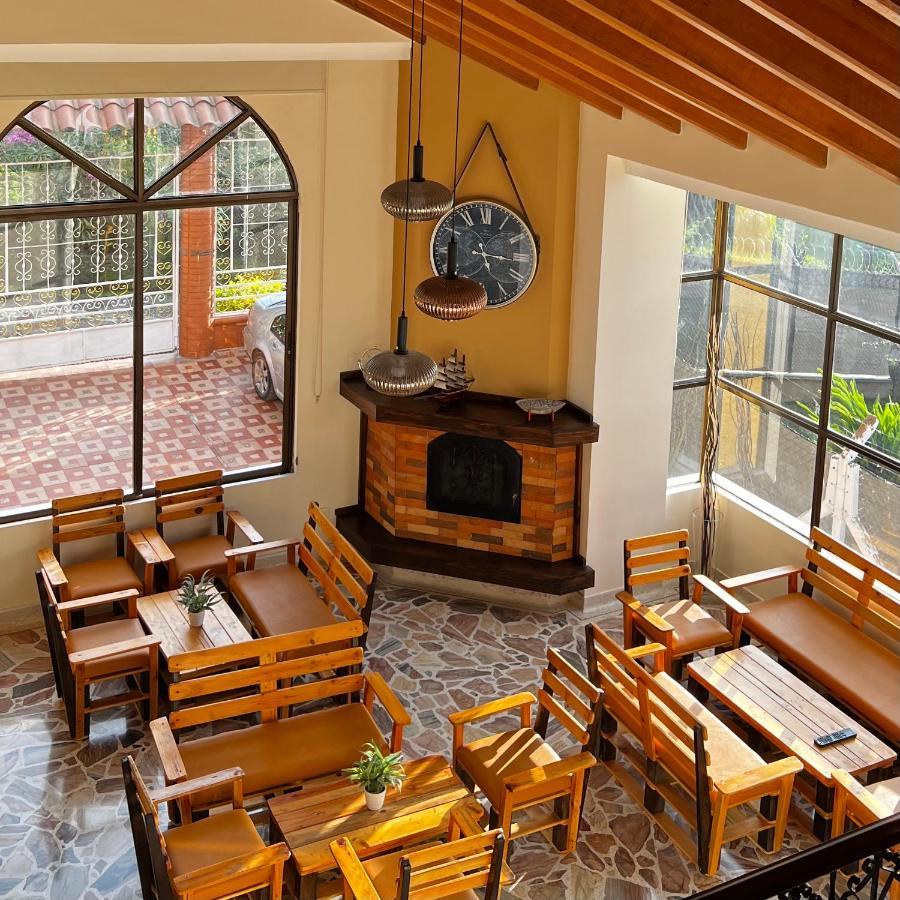 Hotel Casa Confort Santa Rosa de Cabal Buitenkant foto