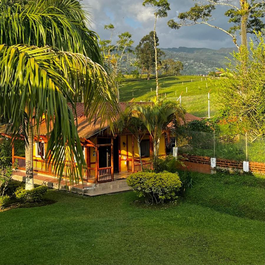 Hotel Casa Confort Santa Rosa de Cabal Buitenkant foto